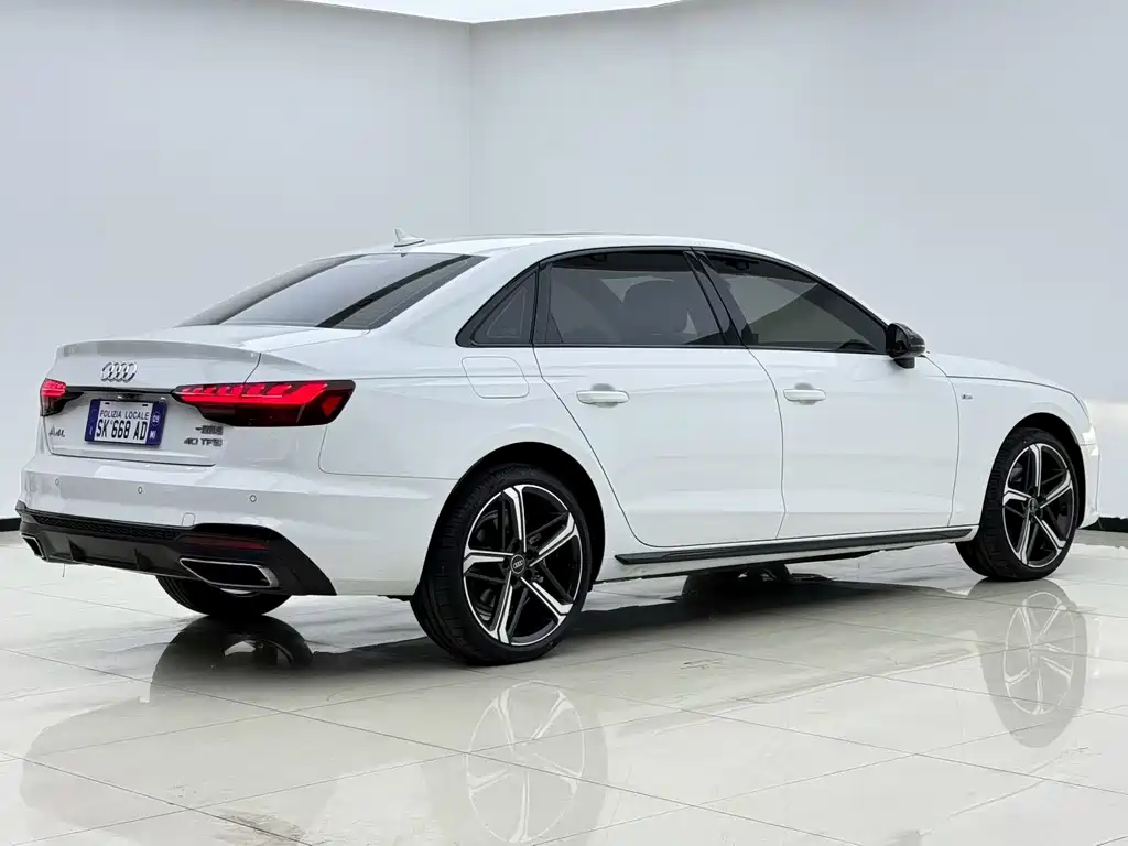 Audi A4L — миниатюра 7