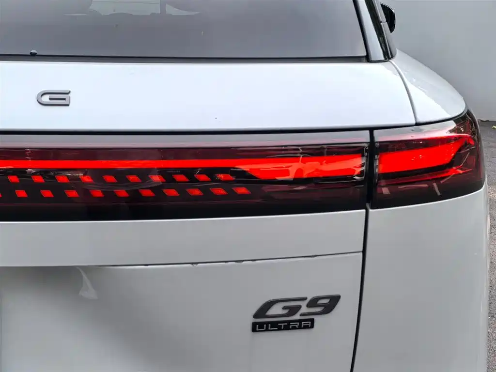 XPeng G9 — миниатюра 30