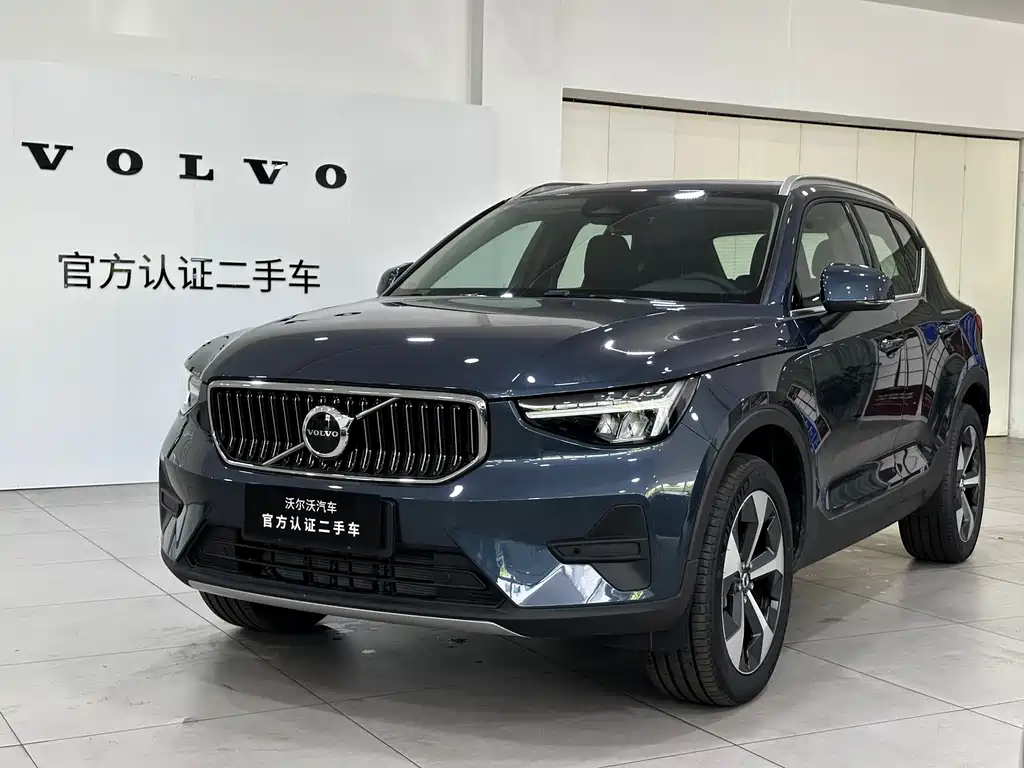 沃尔沃XC40 2026款 B4 四驱智远豪华版