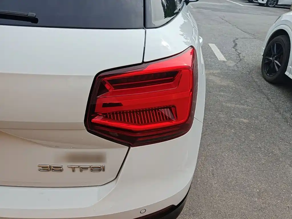 Audi Q2L — миниатюра 8