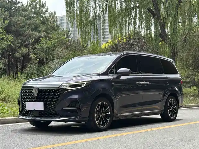 2021 Roewe iMAX8