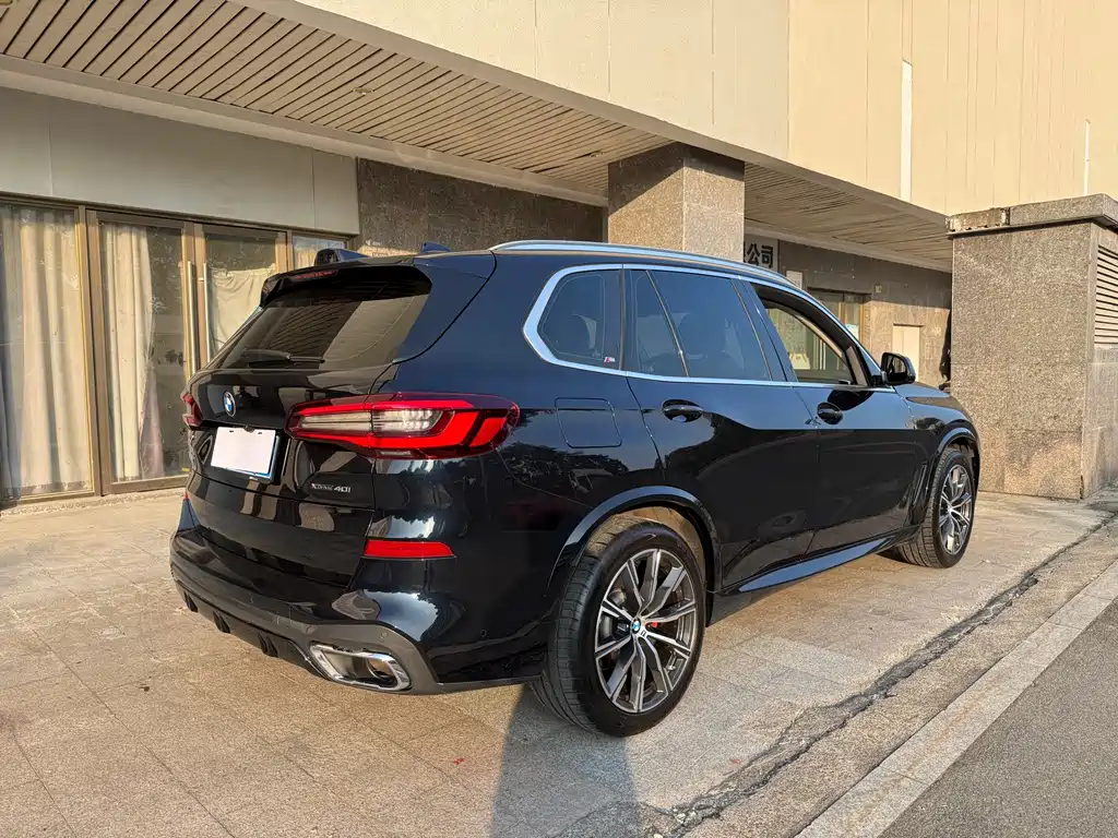 BMW X5 (Import) — миниатюра 8