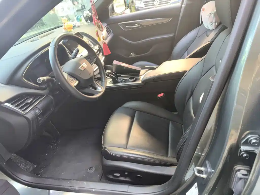 Cadillac CT5 — миниатюра 11