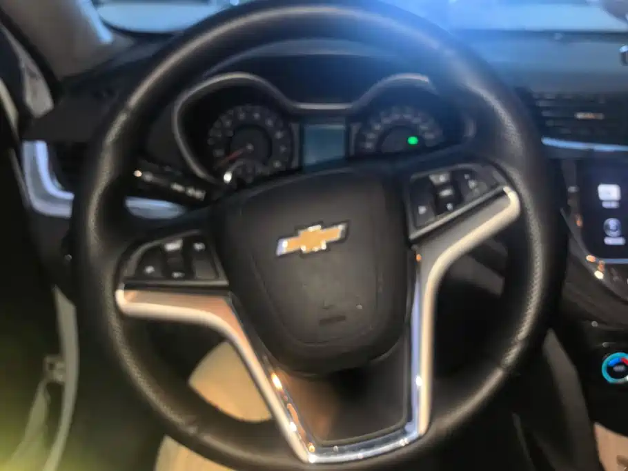 Chevrolet Malibu — миниатюра 15