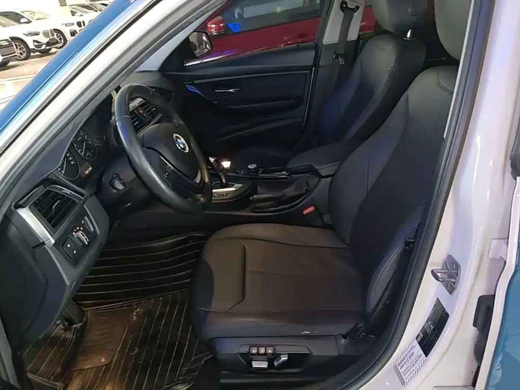 BMW 3 Series — миниатюра 15