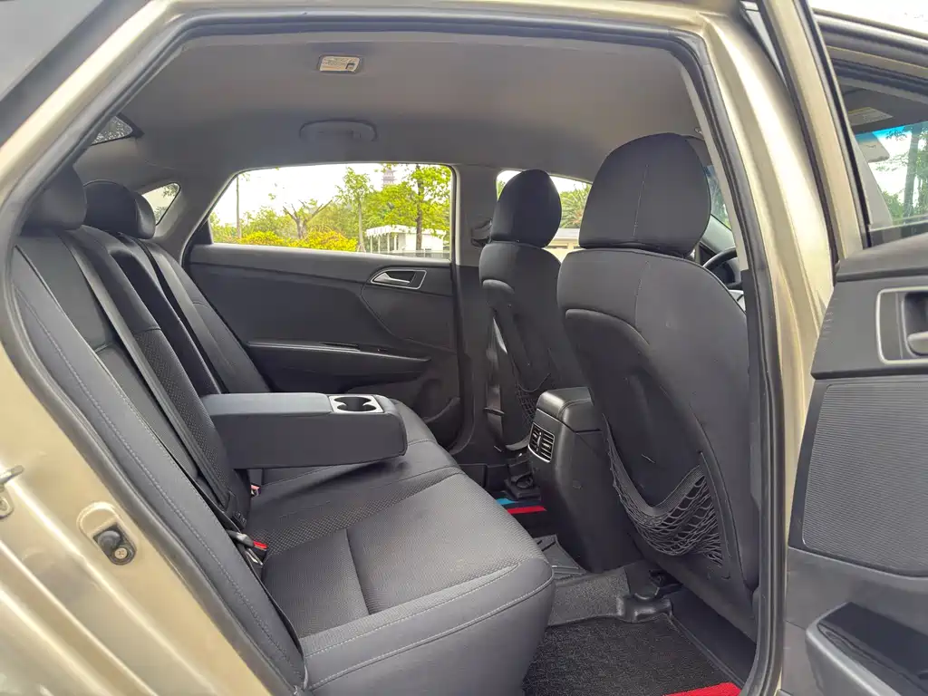 Hyundai Mistra — миниатюра 15