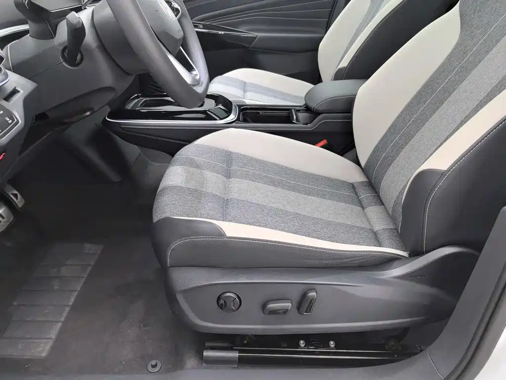 Volkswagen ID.4 Crozz — миниатюра 20