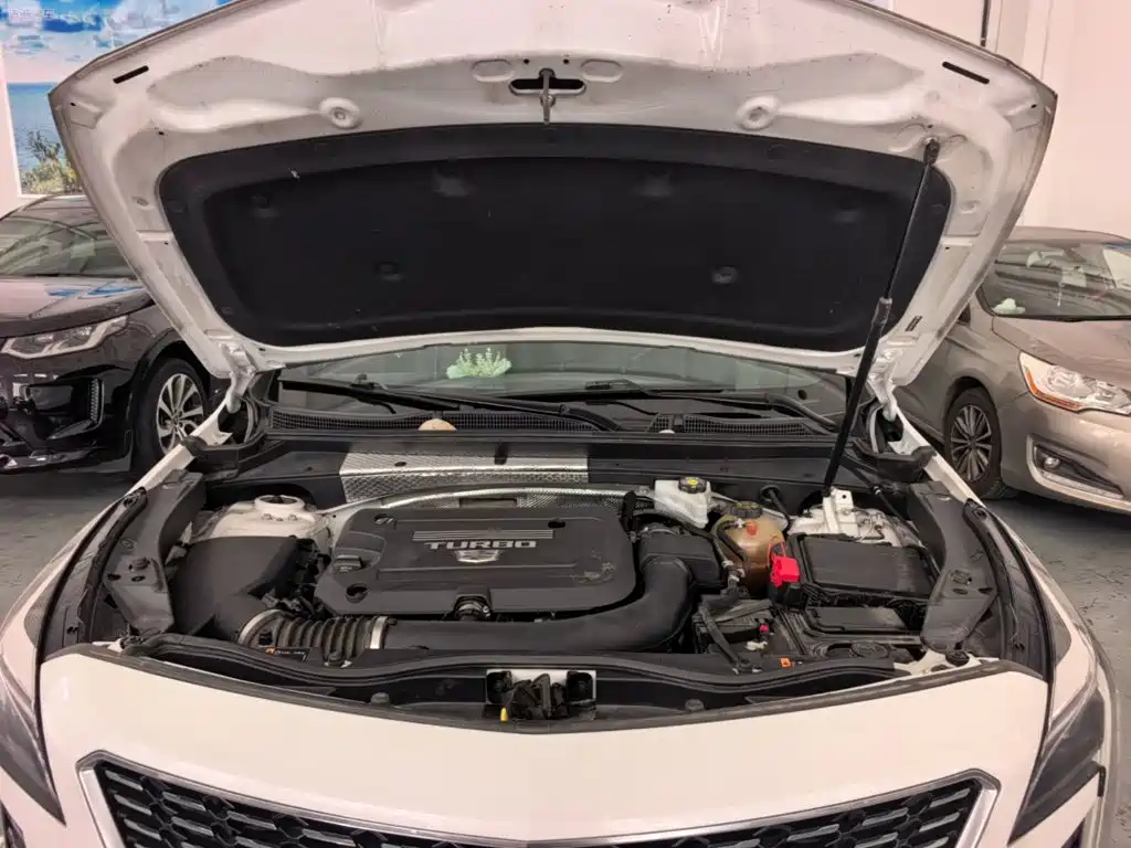 Cadillac XT4 — миниатюра 20