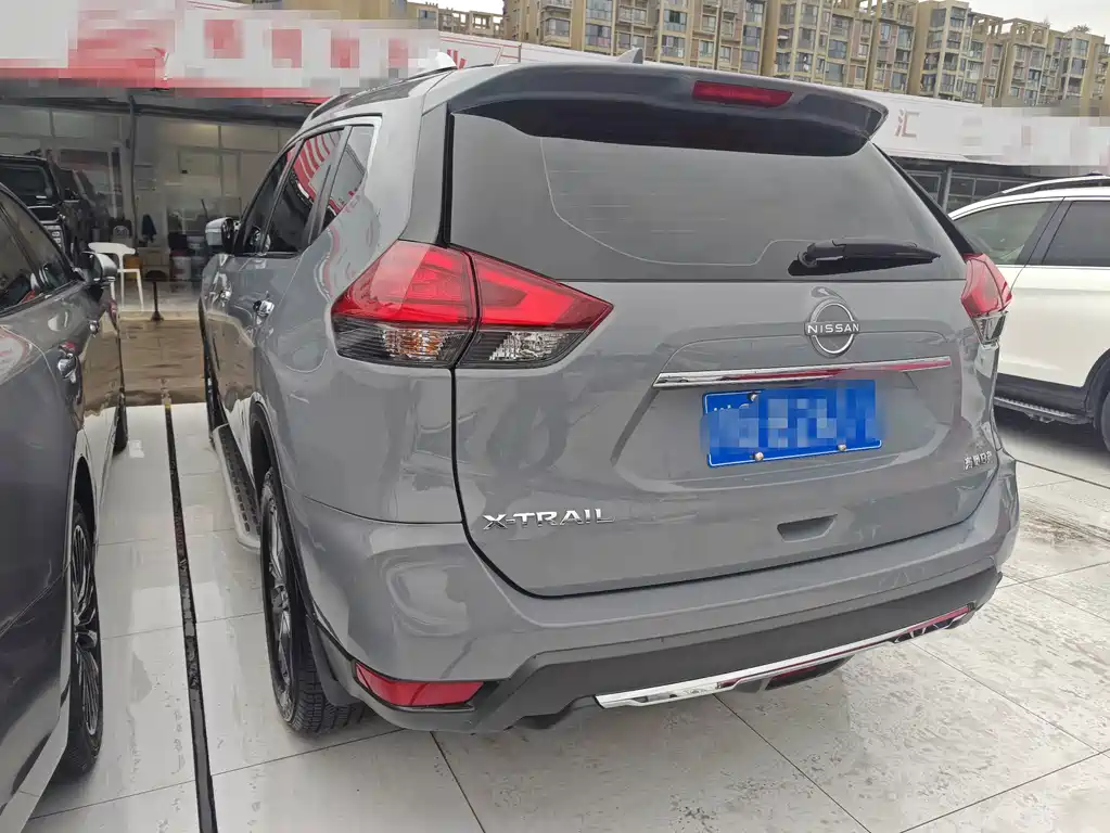 Nissan X-Trail — миниатюра 9