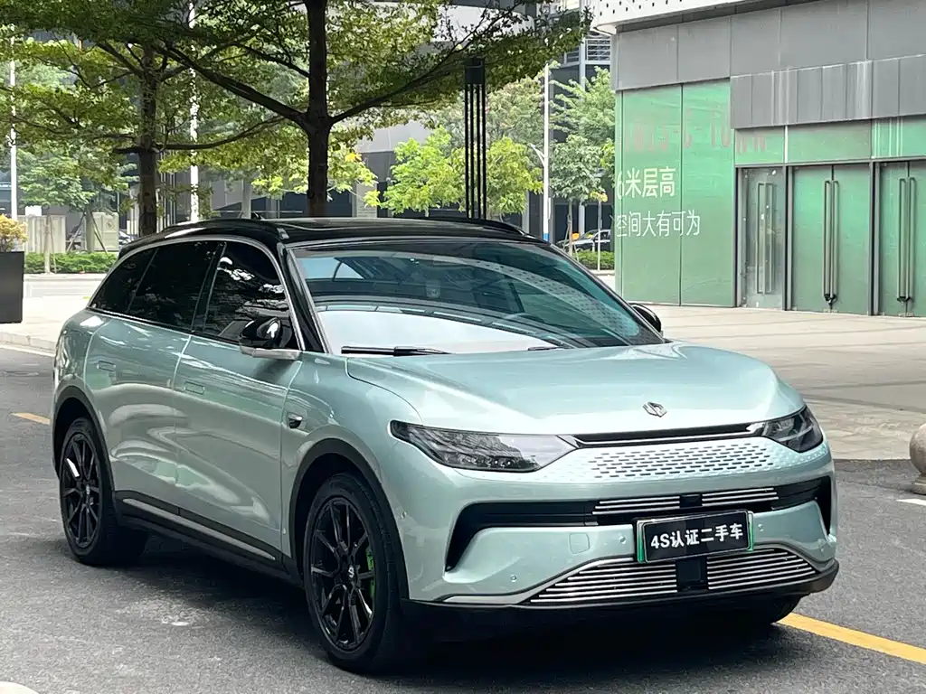 ZERO-RUNNING CAR ZERO RUN C11