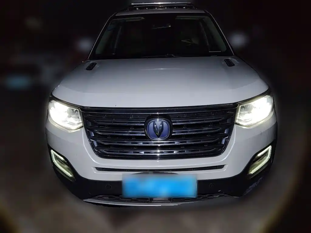 Changan CS95 — миниатюра 2
