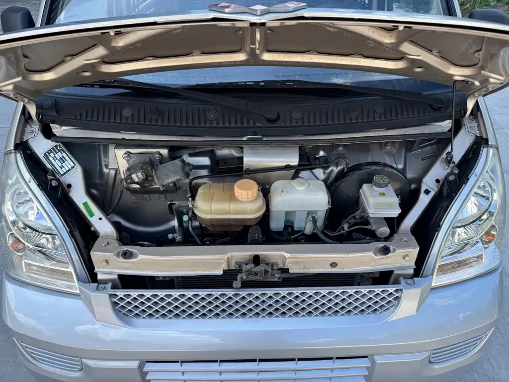 Wuling Rongguang — миниатюра 13