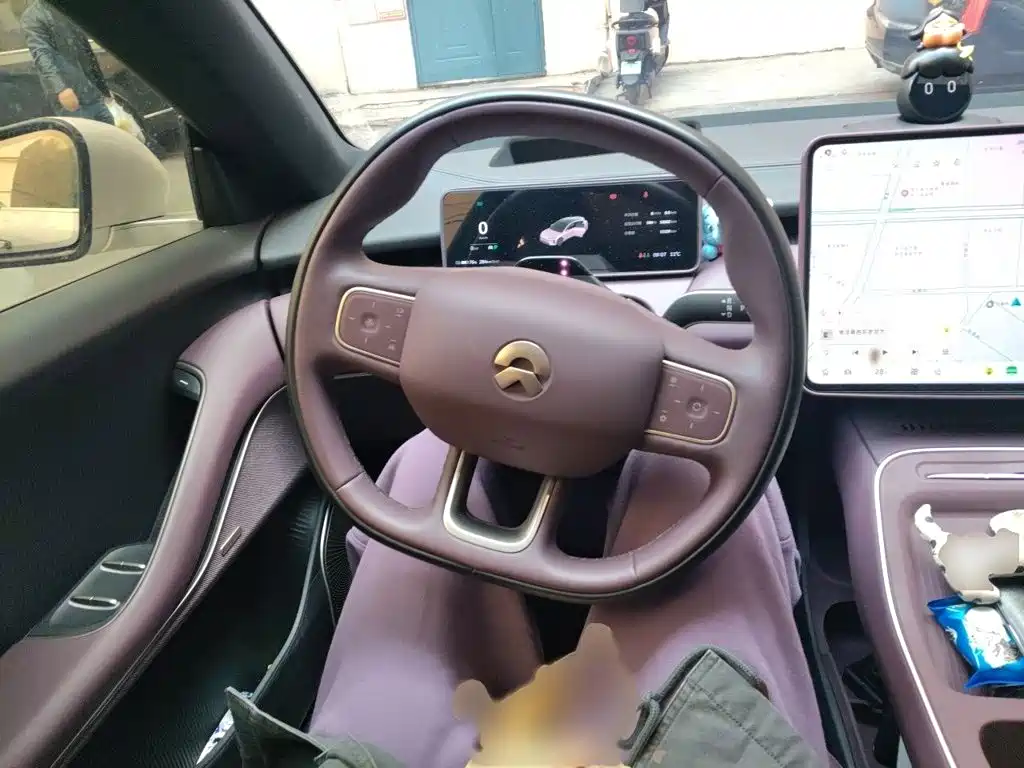 NIO ET5T — миниатюра 3