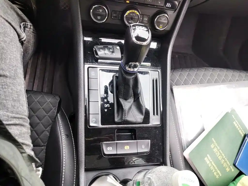 Skoda Superb — миниатюра 10