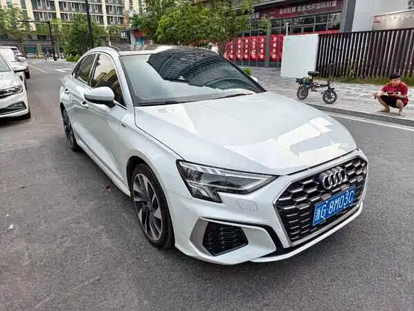 Купить Audi A3