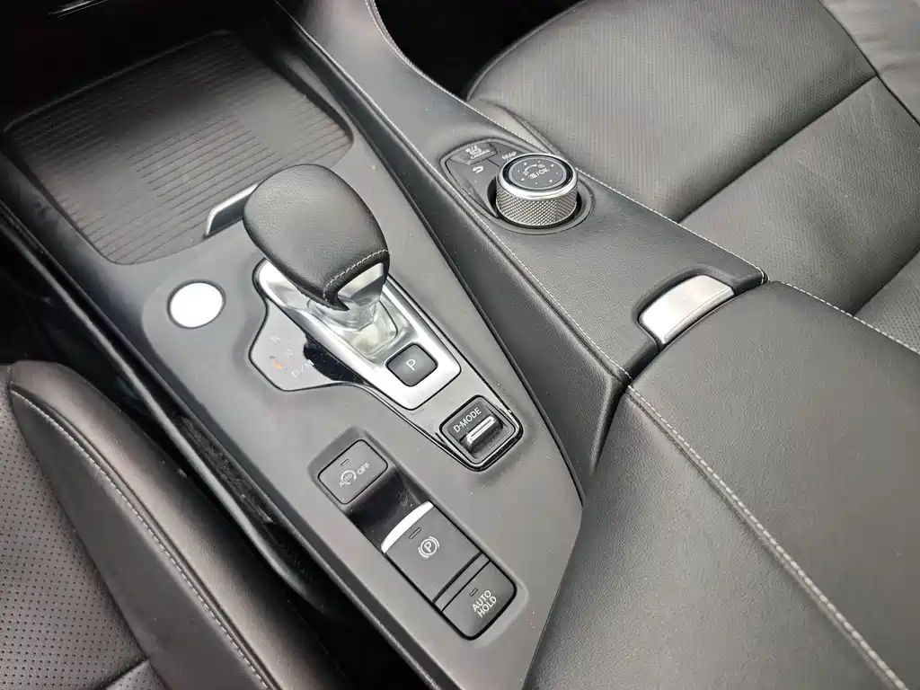 Infiniti QX50 2018 2.0T