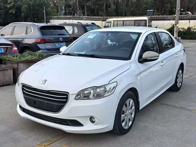 Peugeot 301