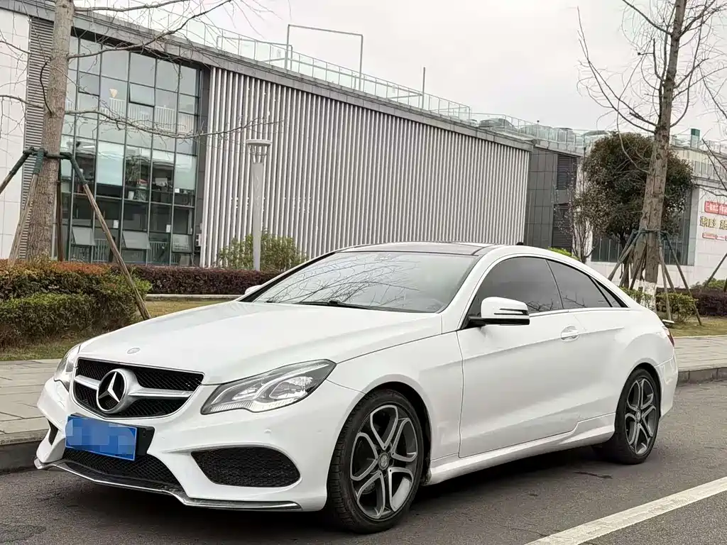 Mercedes-Benz E-Class (Import) 2015
