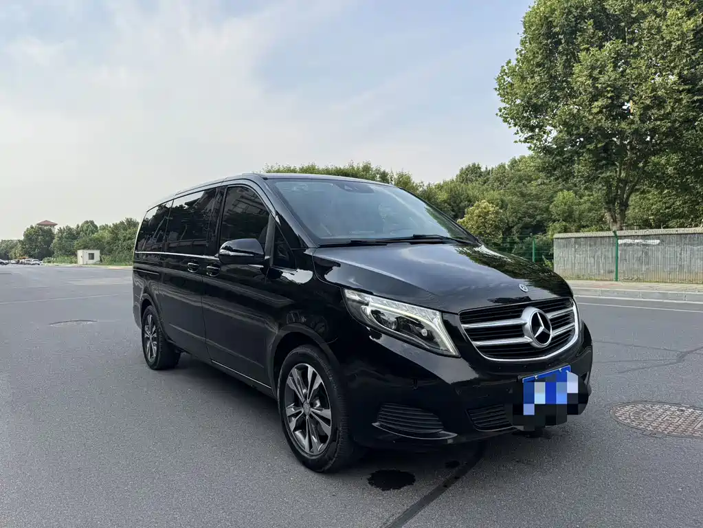 Mercedes-Benz V-Class — миниатюра 3
