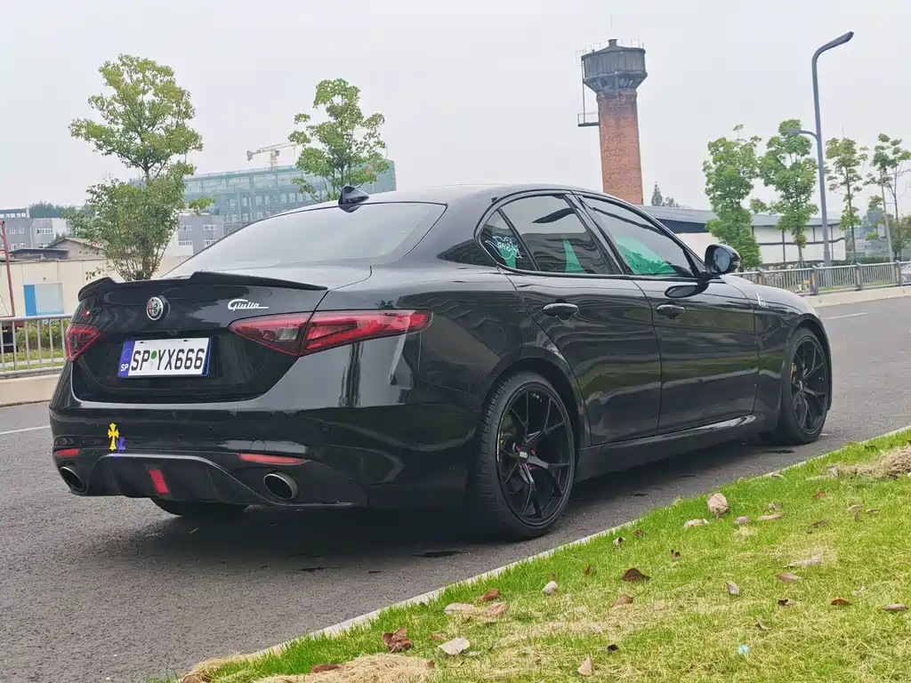 Alfa Romeo Giulia — миниатюра 16