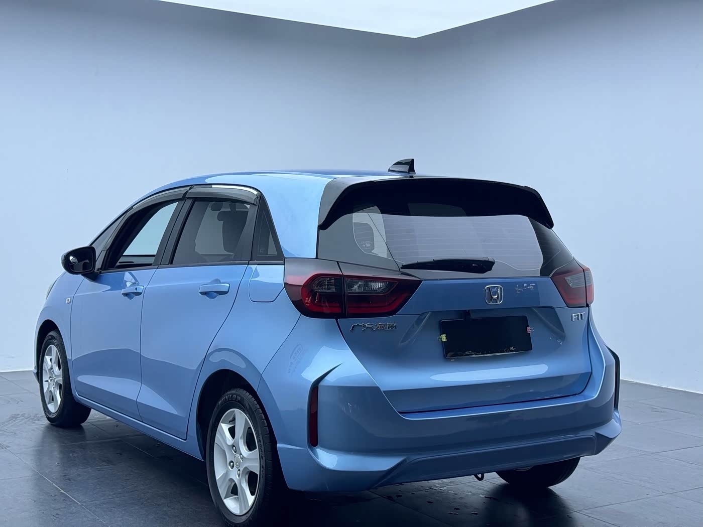 Honda Fit 1.5 л 2022 г. Голубой, пробег 22000 км