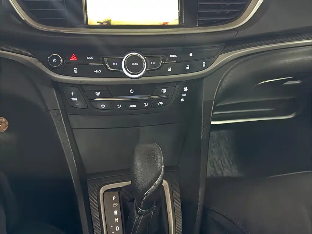 Buick Excelle — миниатюра 11