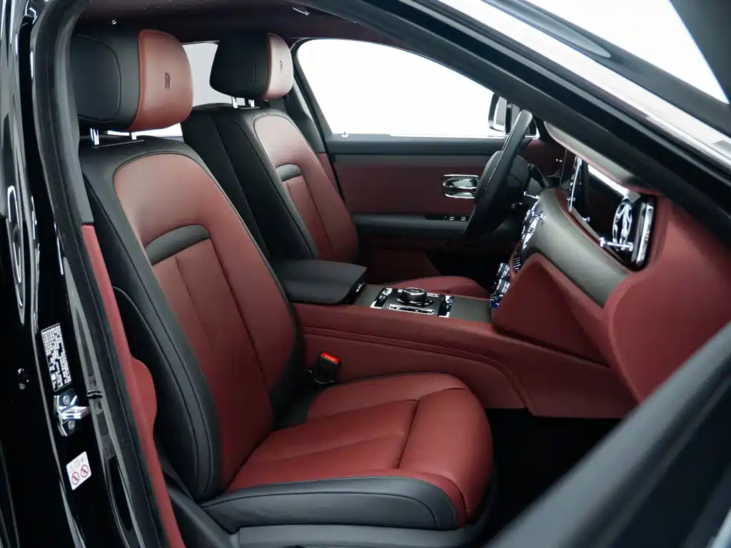 Rolls-Royce Ghost — миниатюра 16