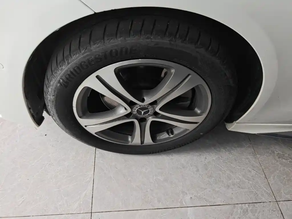 Mercedes-Benz C-Class — миниатюра 23