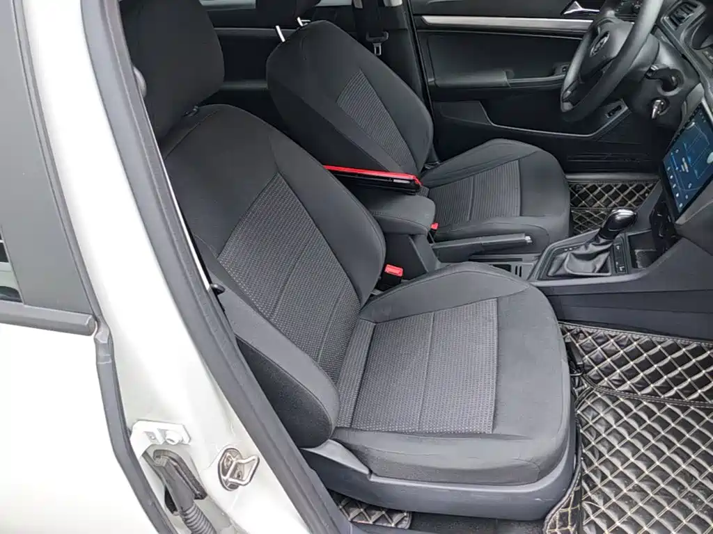 Volkswagen Lavida — миниатюра 20