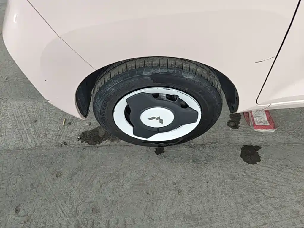 Wuling MINIEV — миниатюра 23