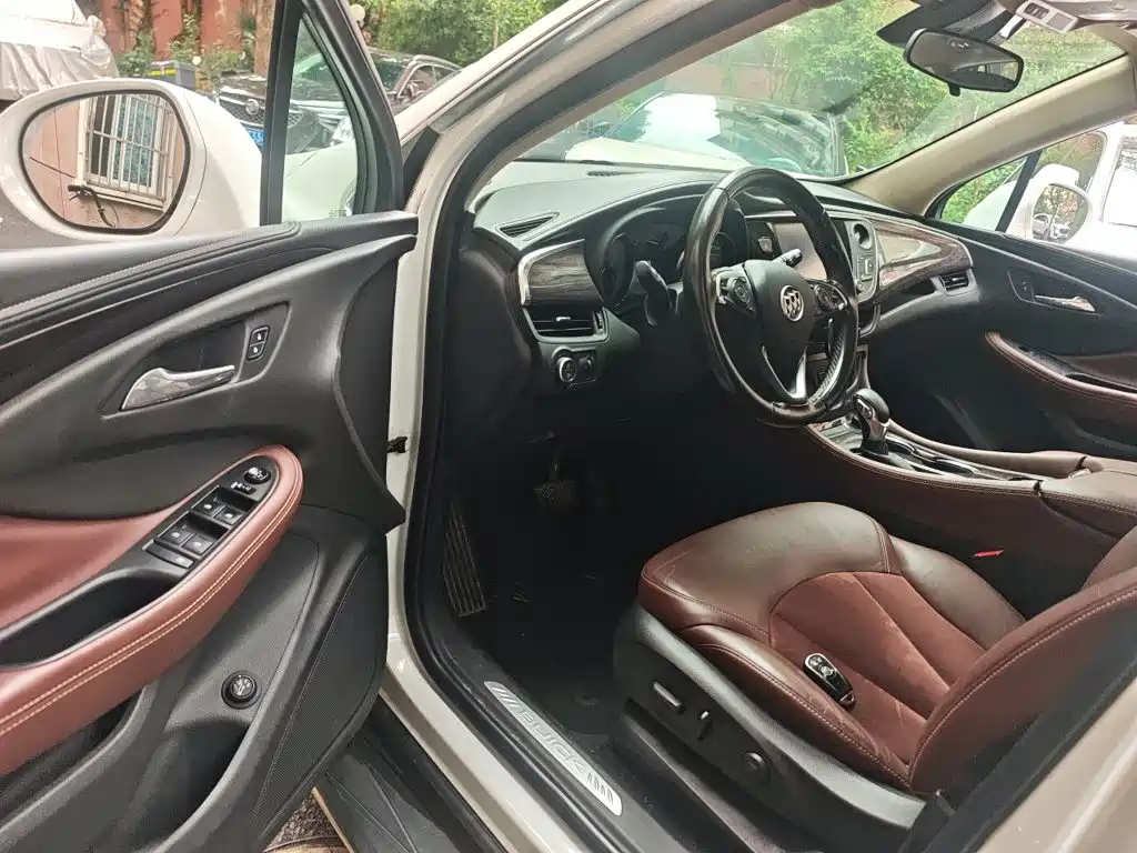 Buick Envision Plus — миниатюра 13