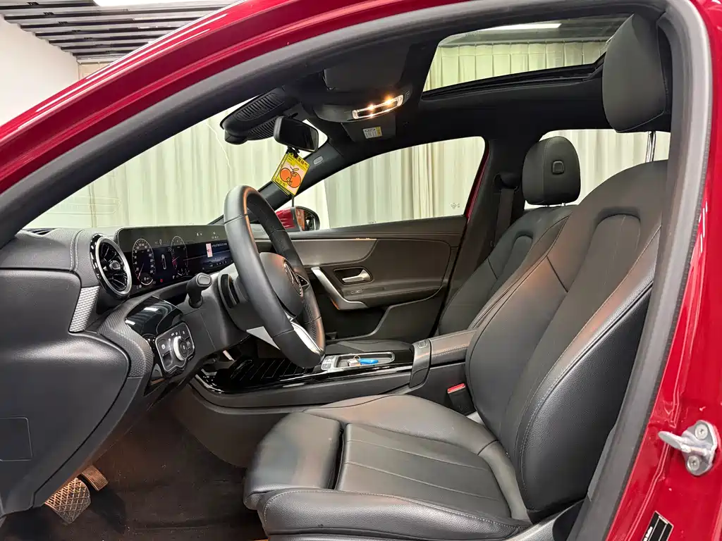 MERCEDES-BENZ A CLASS