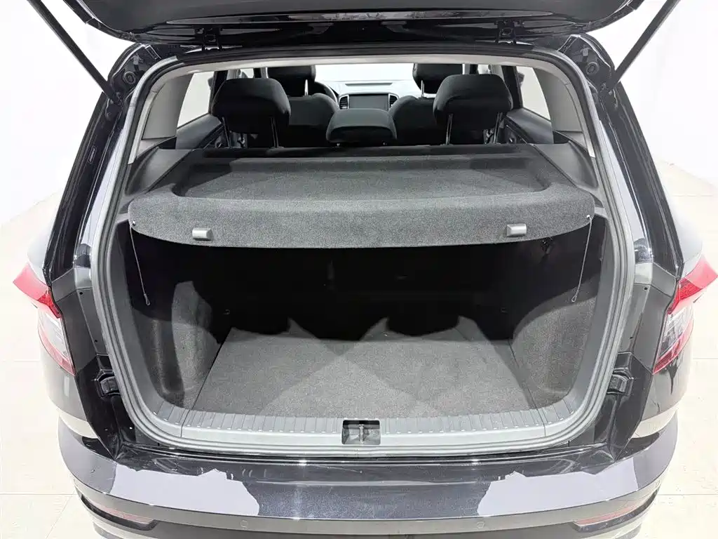 Skoda Karoq 2022 TSI280