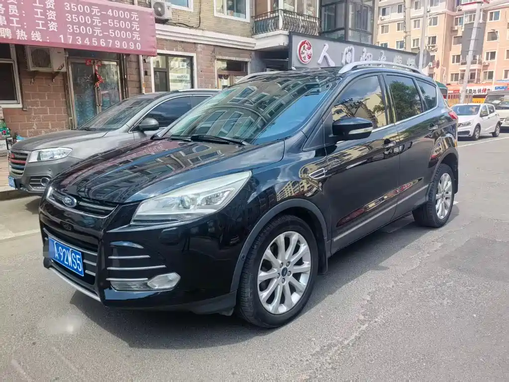 Ford Kuga 2015 2.0L GTDi 4WD Sport Type