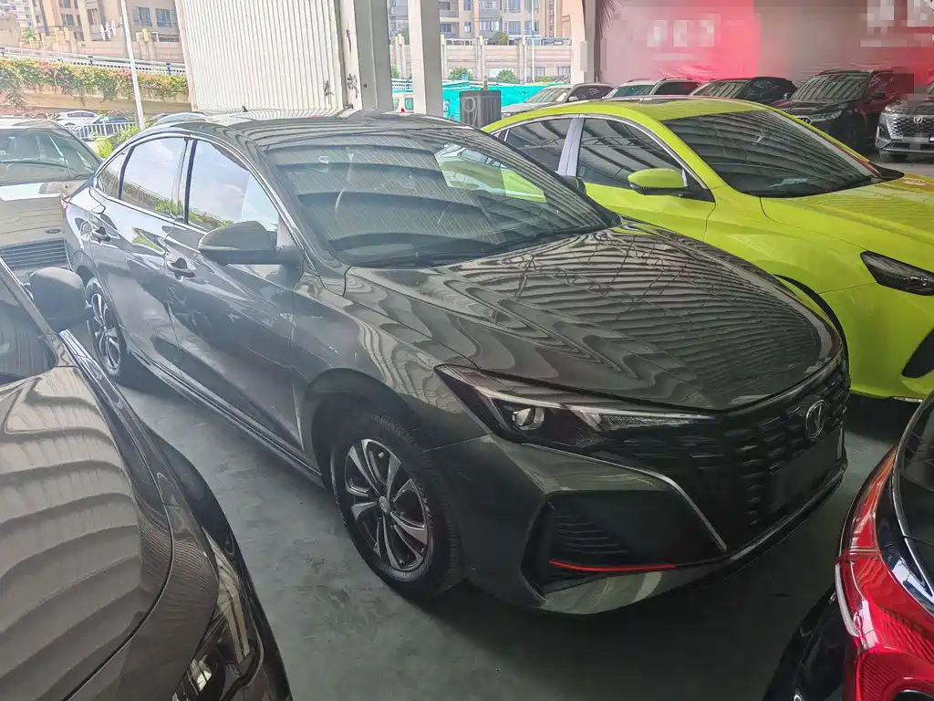 Changan Eado — миниатюра 2