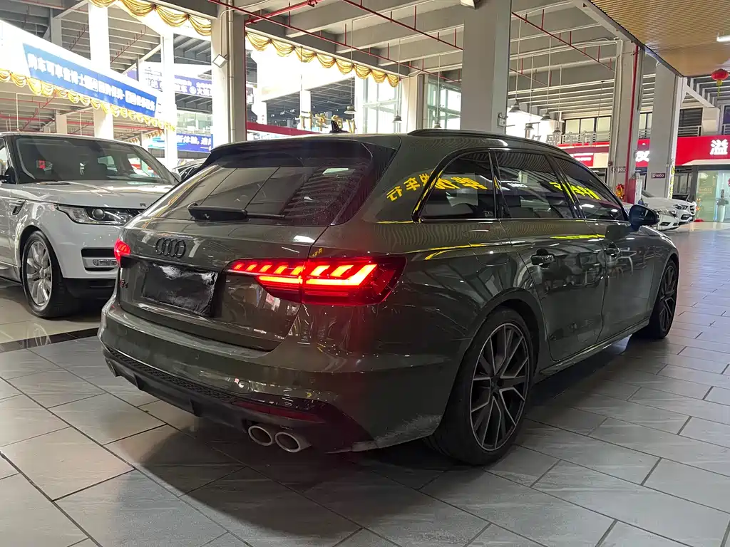 Audi S4 2024 S4 Avant 3.0TFSI