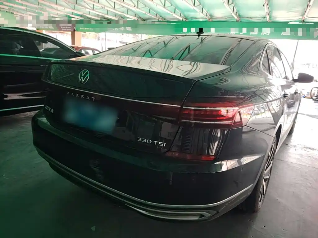 Volkswagen Passat — миниатюра 7
