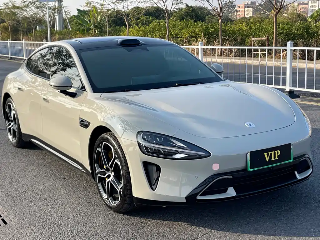 XIAOMI CAR XIAOMI SU7