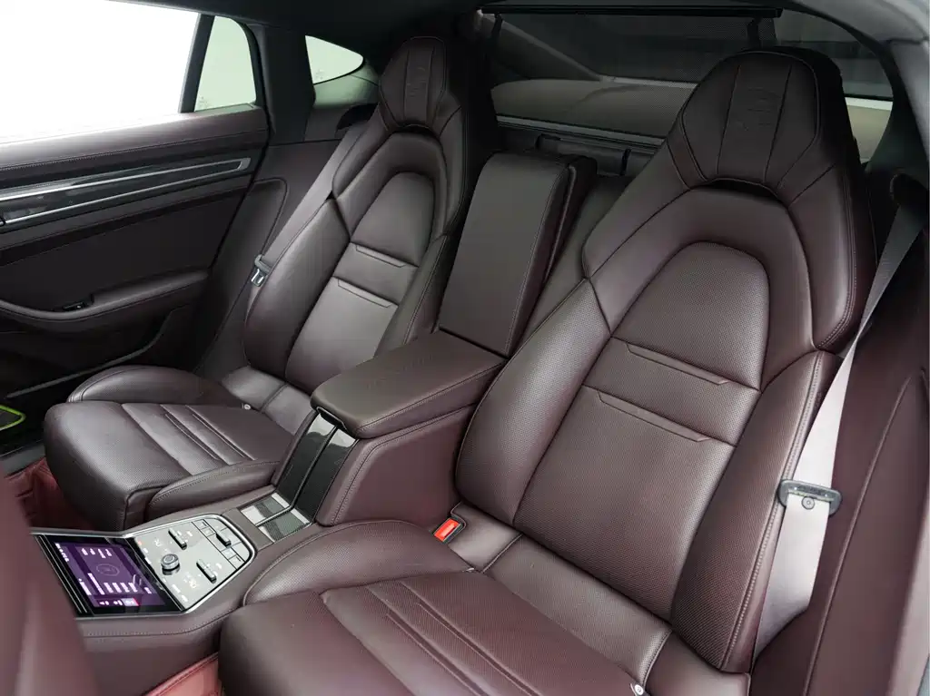 Porsche Panamera — миниатюра 18