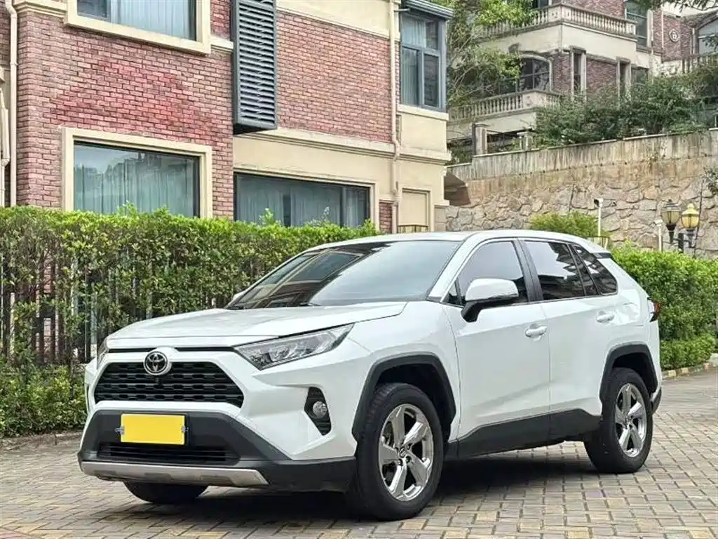 Toyota RAV4 2023