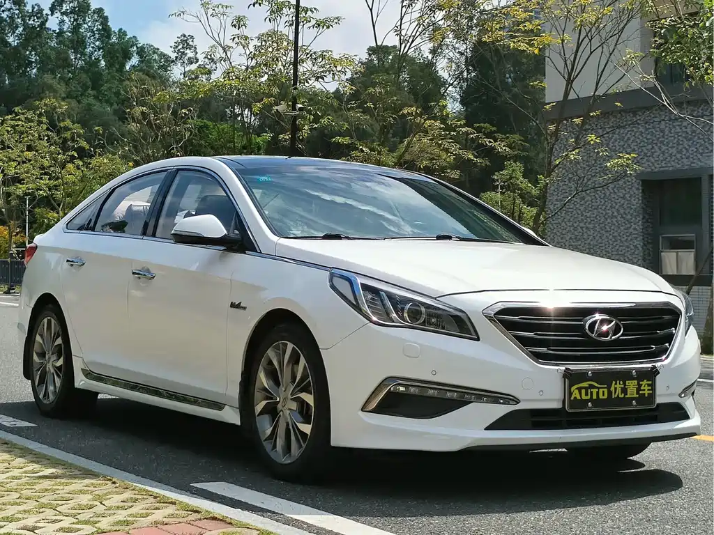 Hyundai Sonata — миниатюра 11