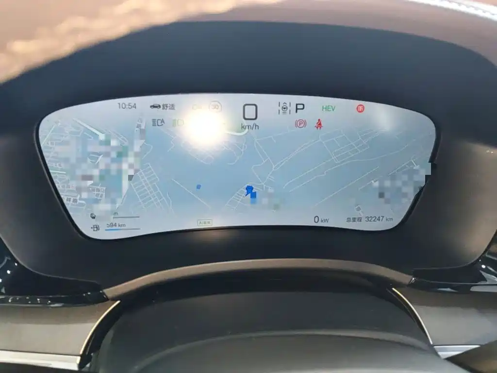BYD PLUS New Energy — миниатюра 12