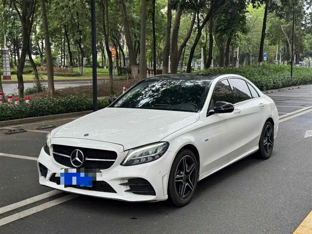 Mercedes-Benz C-Class 2020