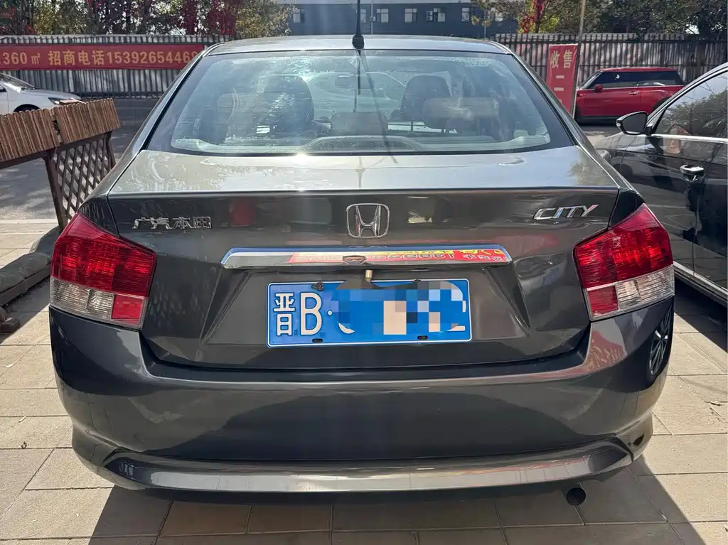 Honda City Classic — миниатюра 7