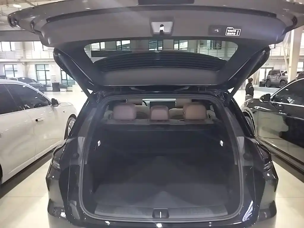 Li Auto Li L6 — миниатюра 19