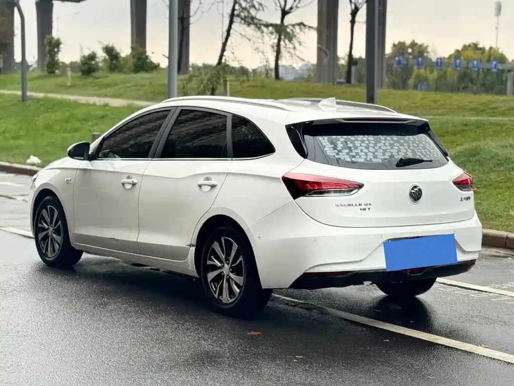 Buick Excelle — миниатюра 7
