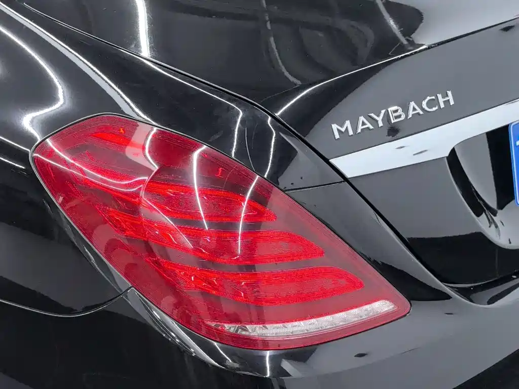 Mercedes-Benz S-Class — миниатюра 6