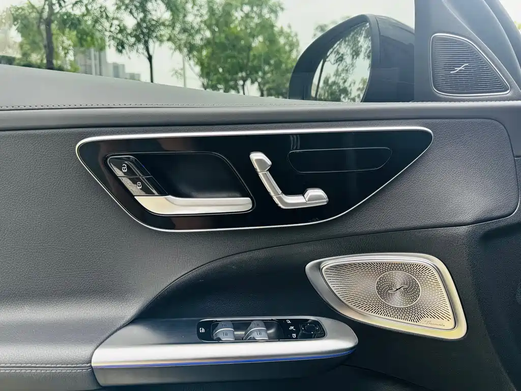 Mercedes-Benz C-Class C 2025 C 260 L Sport