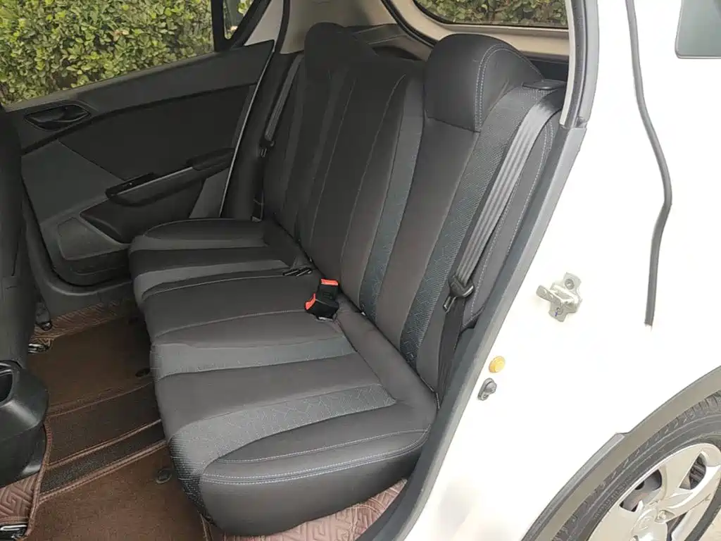 Baojun 310 — миниатюра 17