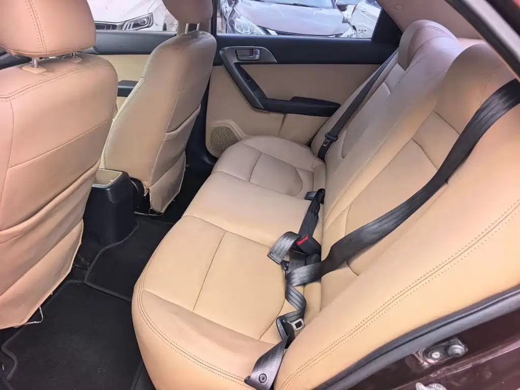 Kia Forte — миниатюра 8